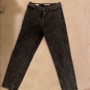 Levi’s acid wash mom jean